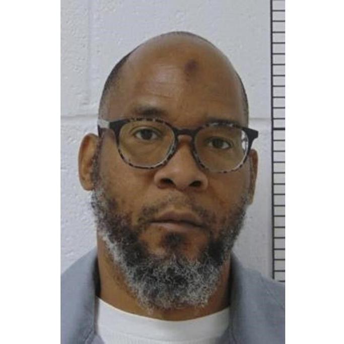 Missouri death row inmate who claims innocence sues governor for dissolving inquiry board